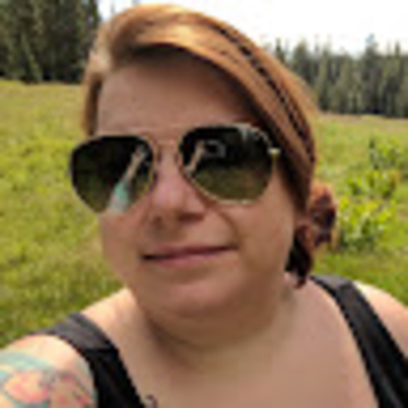 Meet your Posher, Amanda - Picture 1 of 1